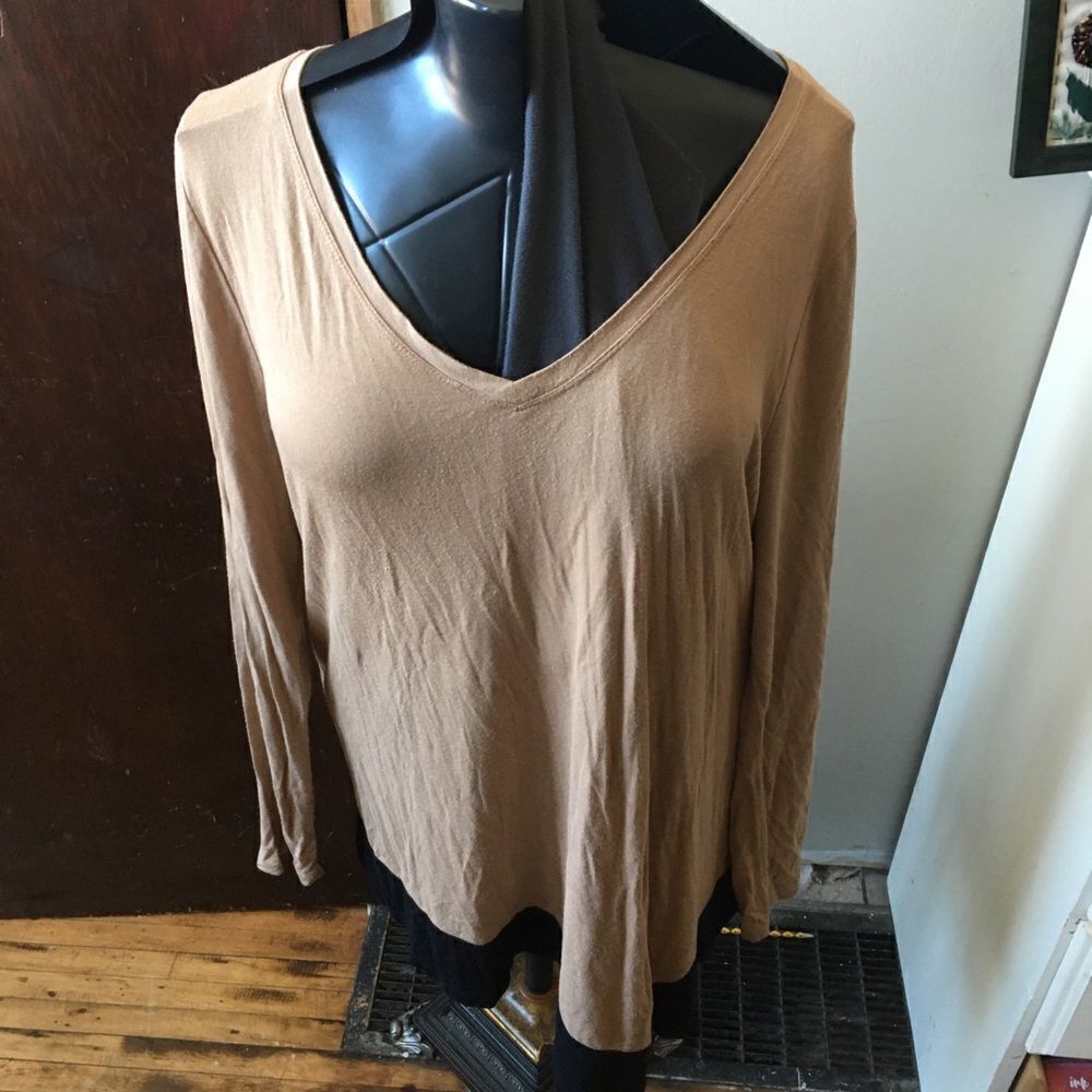 Lane Bryant tan with black hem asymmetrical knit tunic